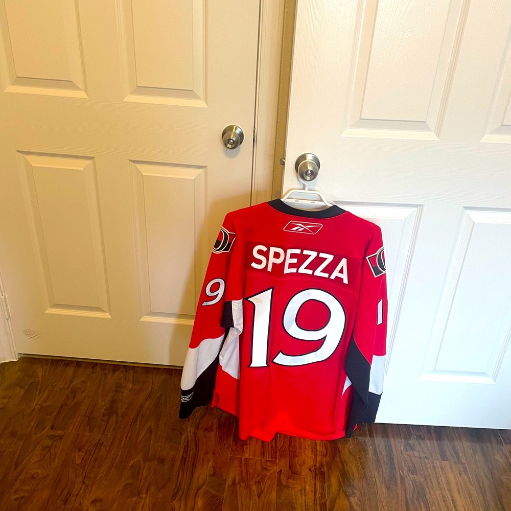 Large Reebok Ottawa Senators Hockey Jersey